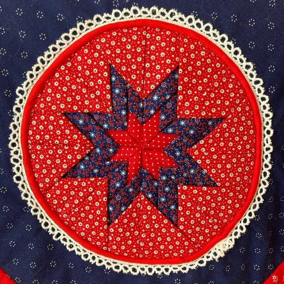 BEAUTIFUL hand-quilted jacket, made in Los Gatos, CA. - Picture 4 of 5